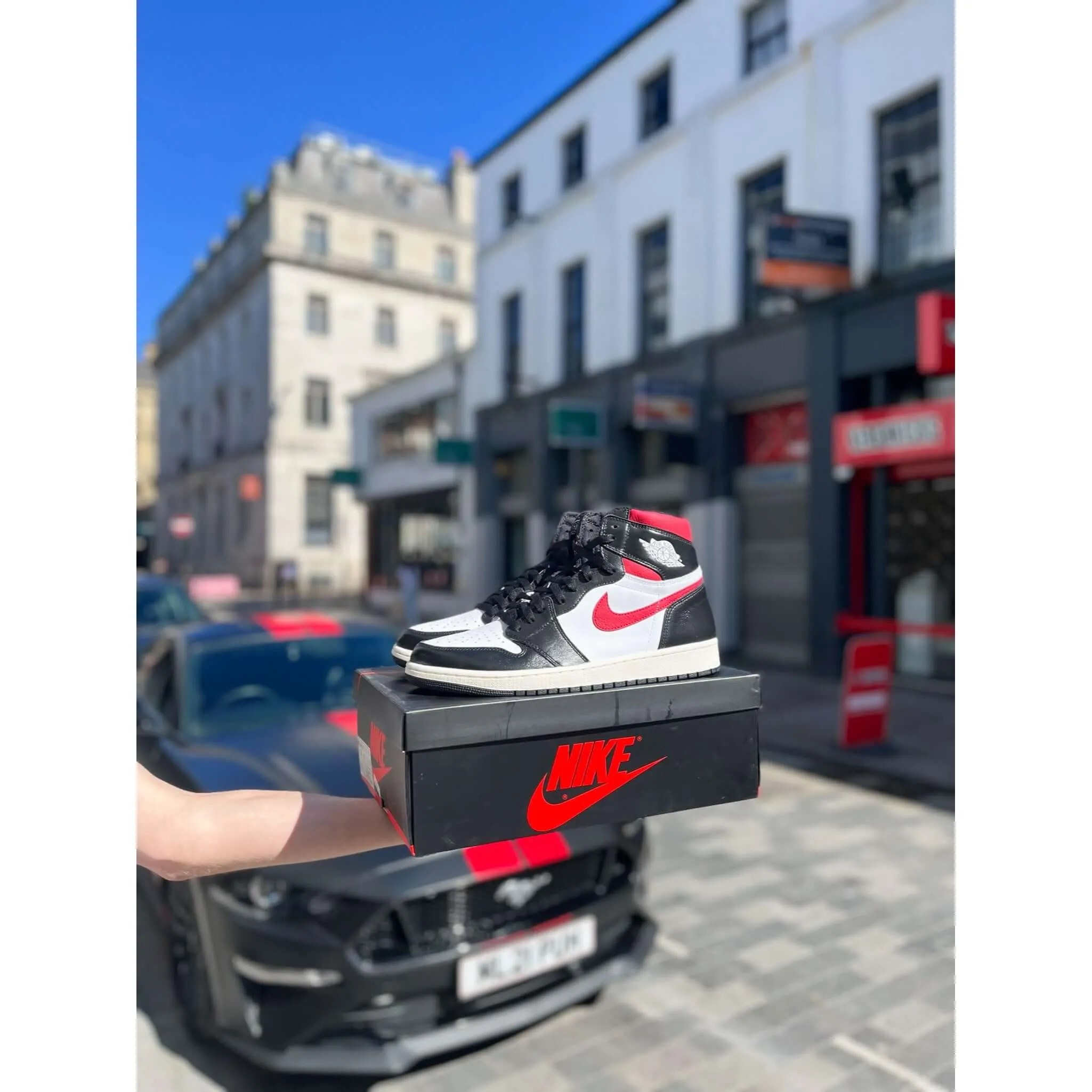 Air Jordan 1 Retro High Black Gym Red