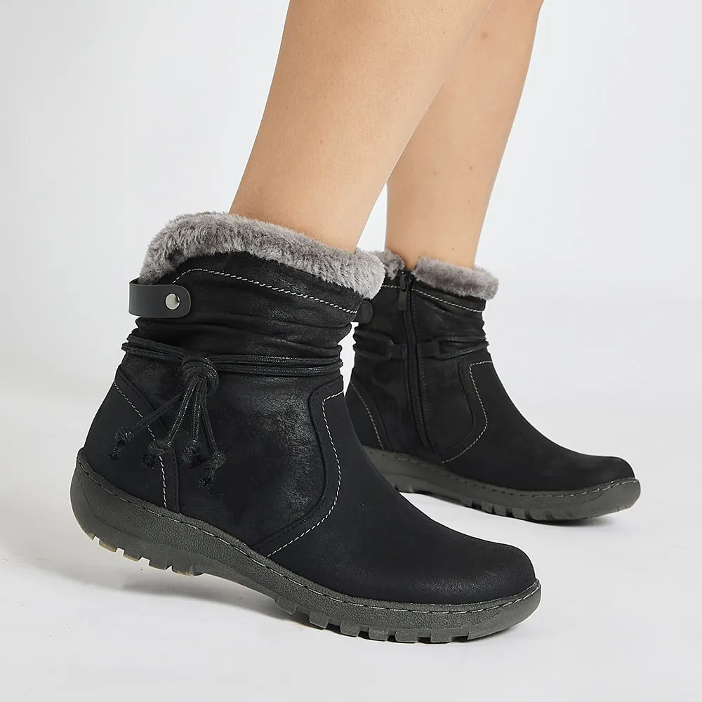 Eskimo Boot in Black Smooth