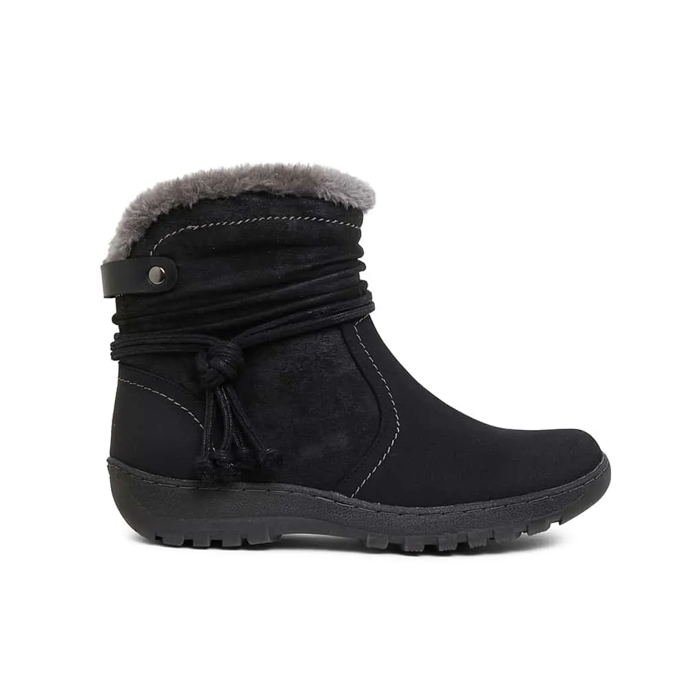 Eskimo Boot in Black Smooth