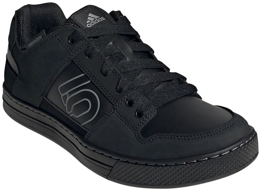 Five Ten Freerider DLX Flat Shoe  -  Men's, Core Black / Core Black / Grey Three