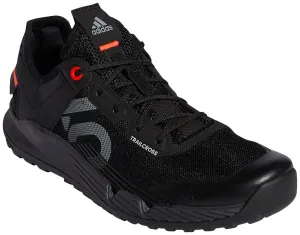 Five Ten Trailcross LT Flat Shoe - Women's, Core Black / Grey Two / Solar Red