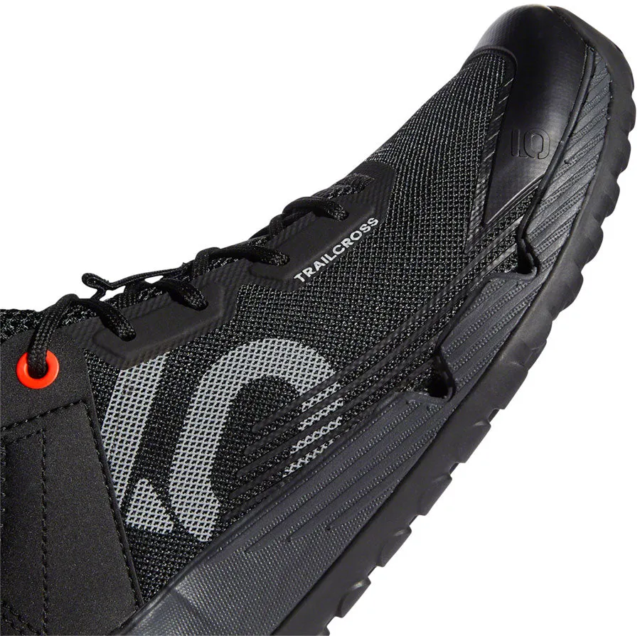 Five Ten Trailcross LT Flat Shoe - Women's, Core Black / Grey Two / Solar Red