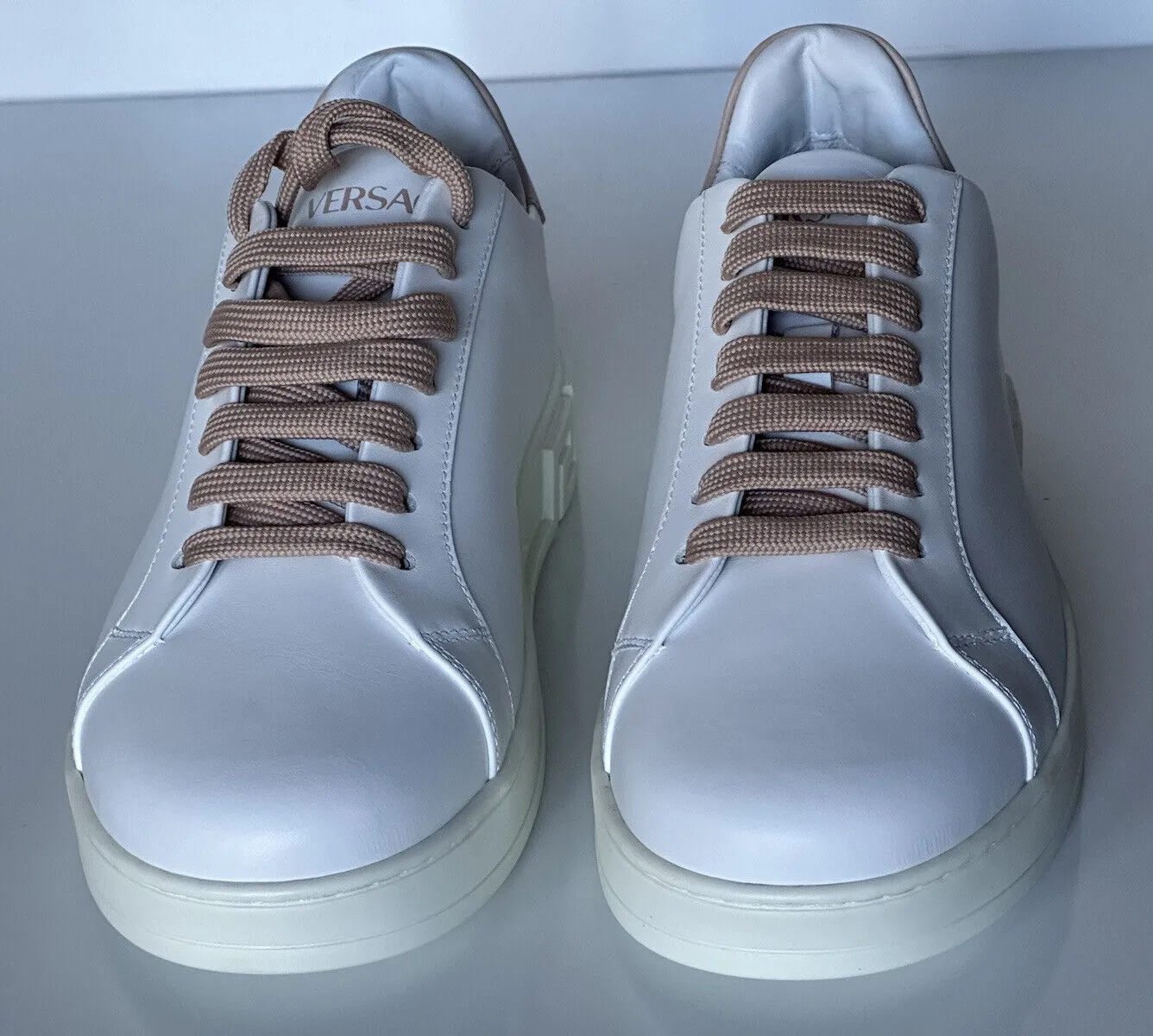 NIB $750 Versace Low Top Women's White Leather Sneakers 10.5 US (40.5) 1008962