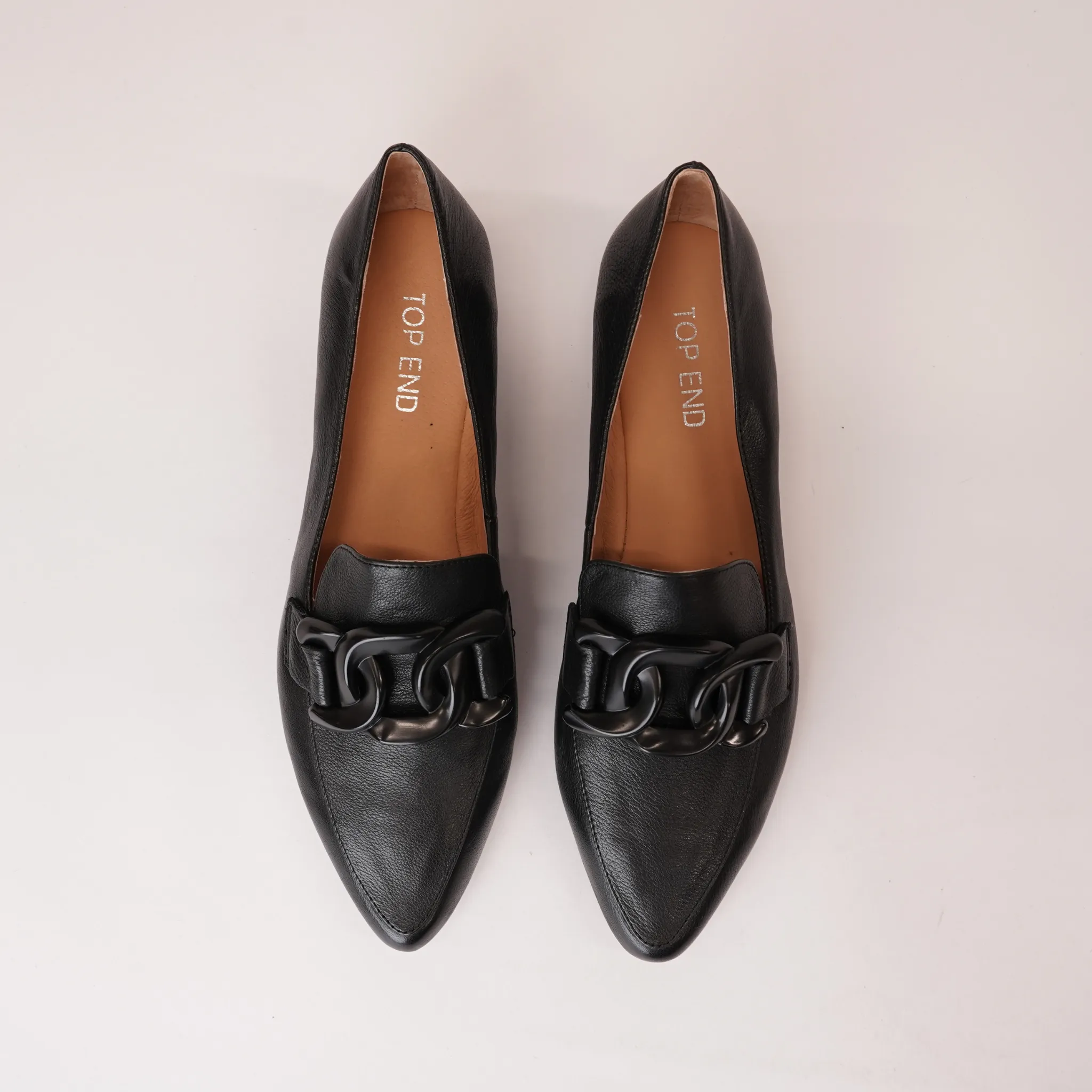 Socoros Black Leather Loafers