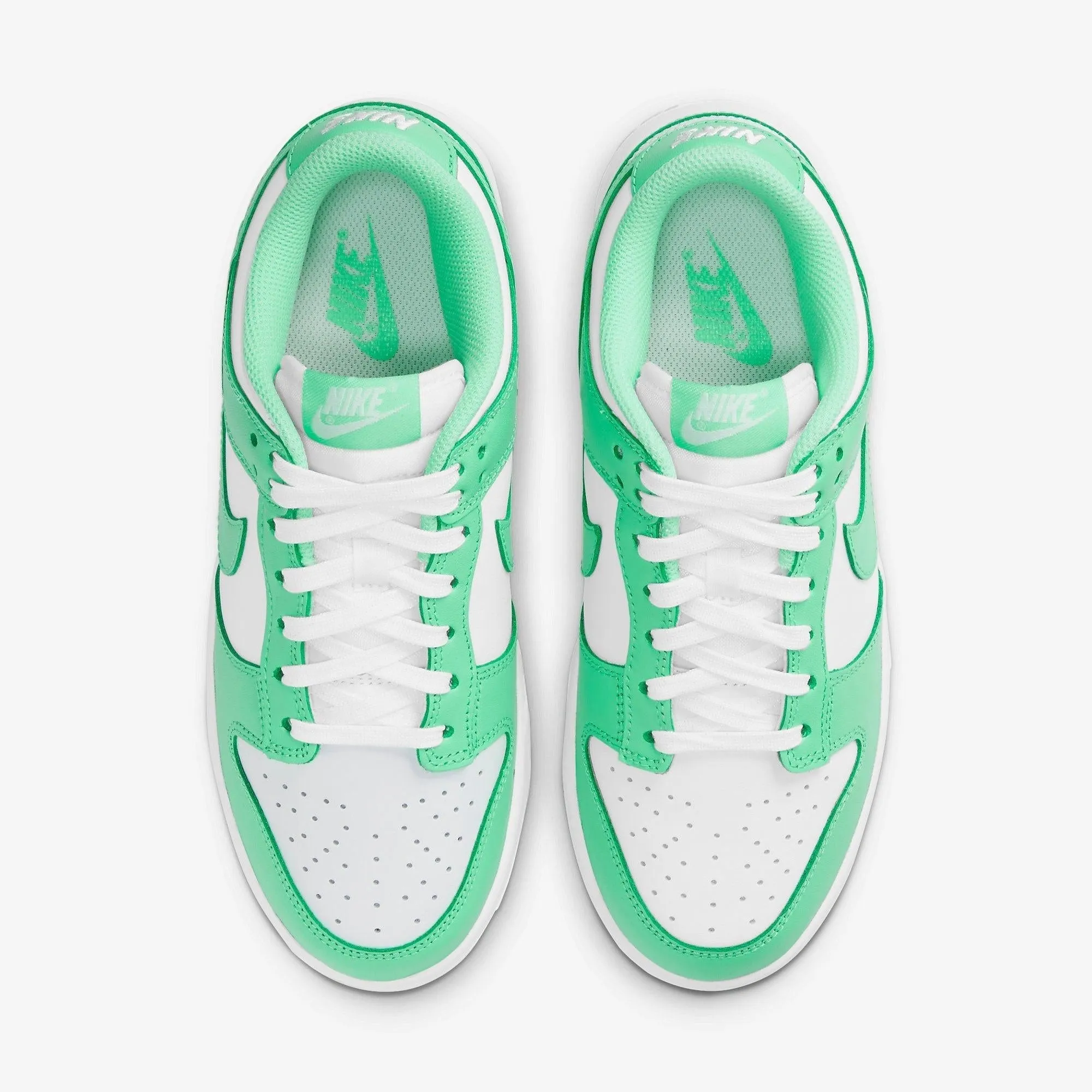 (Women's) Nike Dunk Low 'Green Glow' (2021) DD1503-105